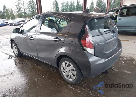 2015 Toyota Prius C One из США, поврежденный, VIN JTDKDTB3XF1098379